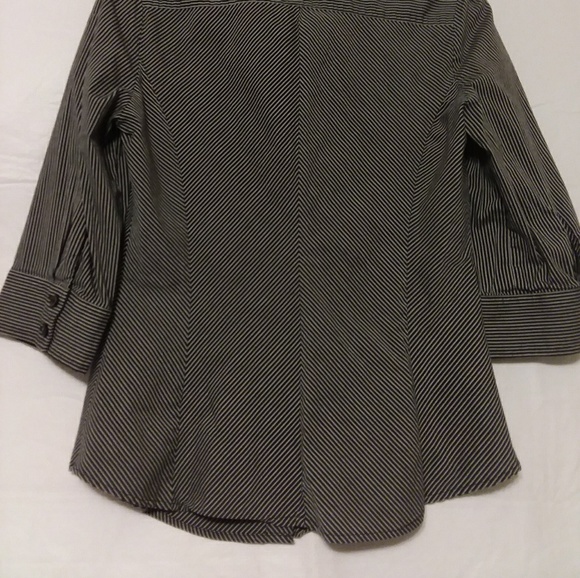 Express Design Studio Button up - Picture 3 of 3